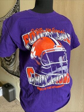 Clemson Tigers Purple '2015 National Football Champions' Graphic Tee